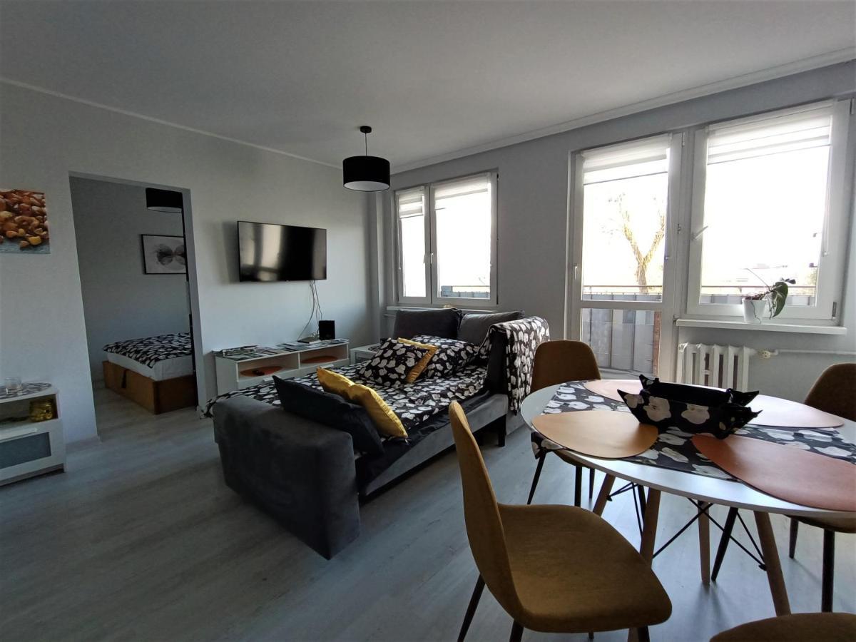 Bursztynowy Apartament Tarnowskie Gory Luaran gambar